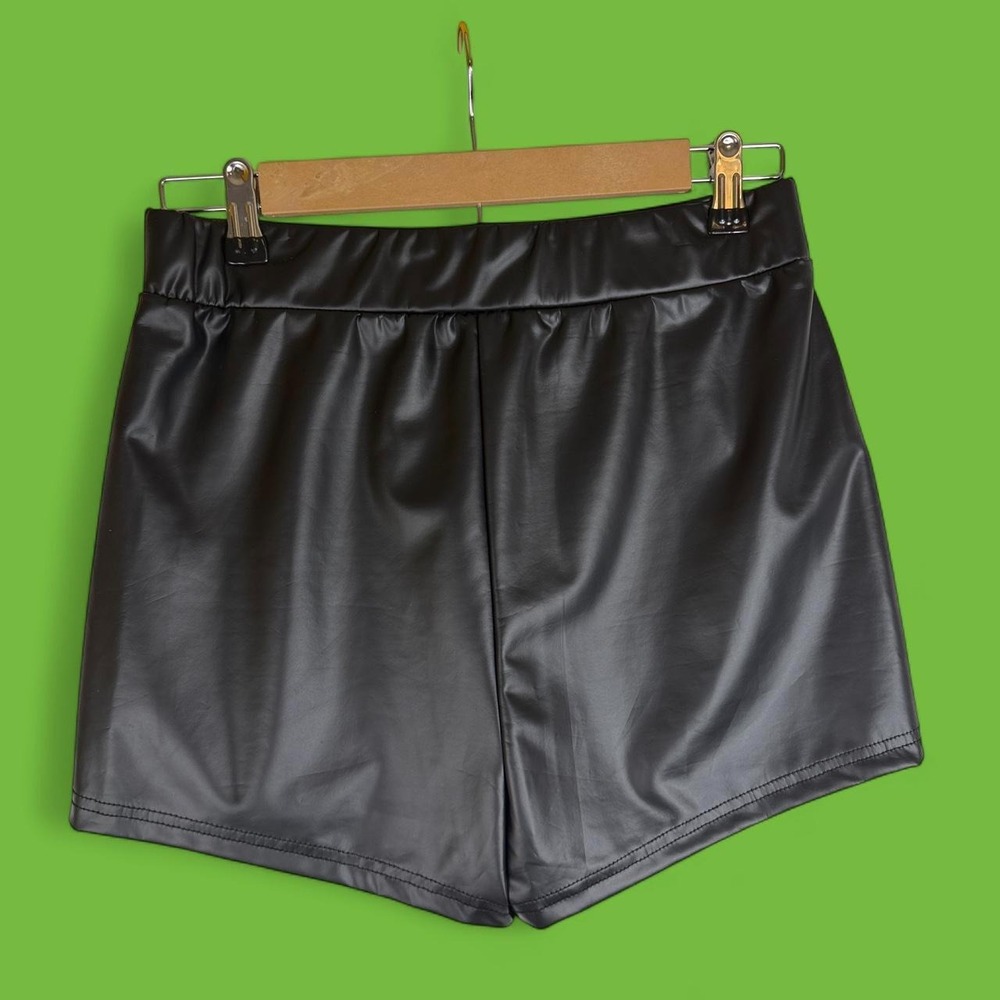 SHEIN Black Faux Leather Shorts High Waisted Edgy Streetwear Size L